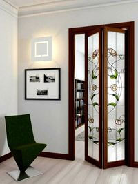 Двери гармошка с витражным декором Калуга